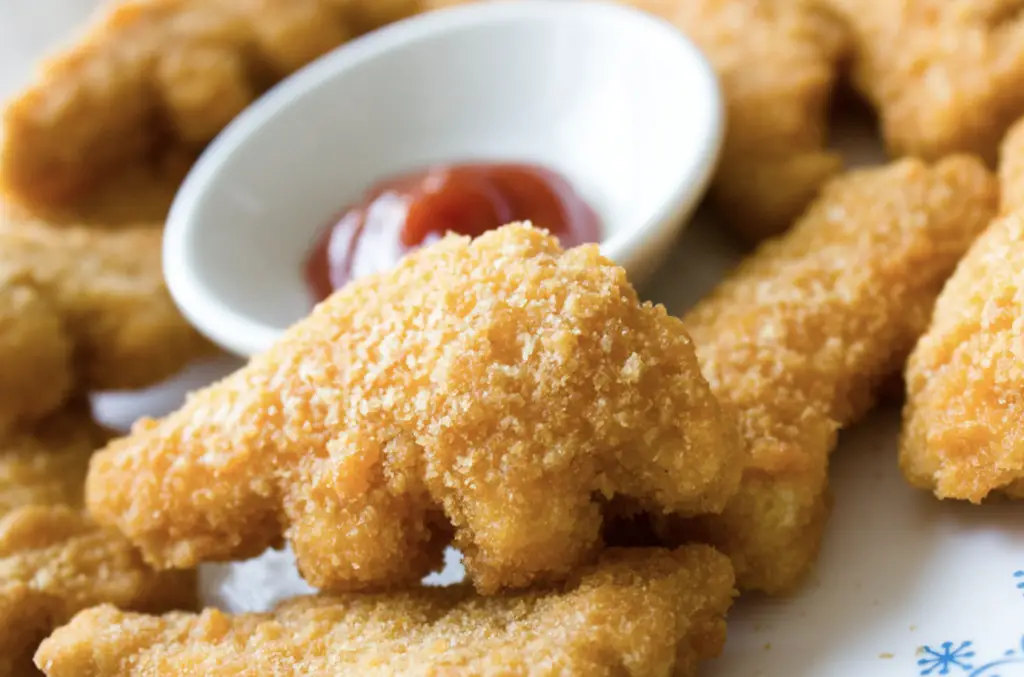 Discover the joys of air frying dino nuggets! A healthy, quick, and fun snack perfect for kids. Easy recipes and tips inside.